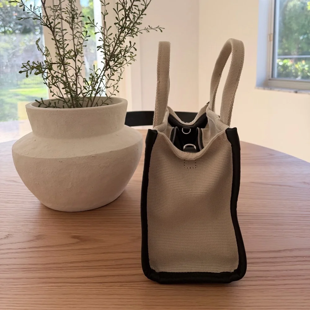 Marc Jacobs Small Canvas Tote in Natural with Black Trim - Picture 4 of 9